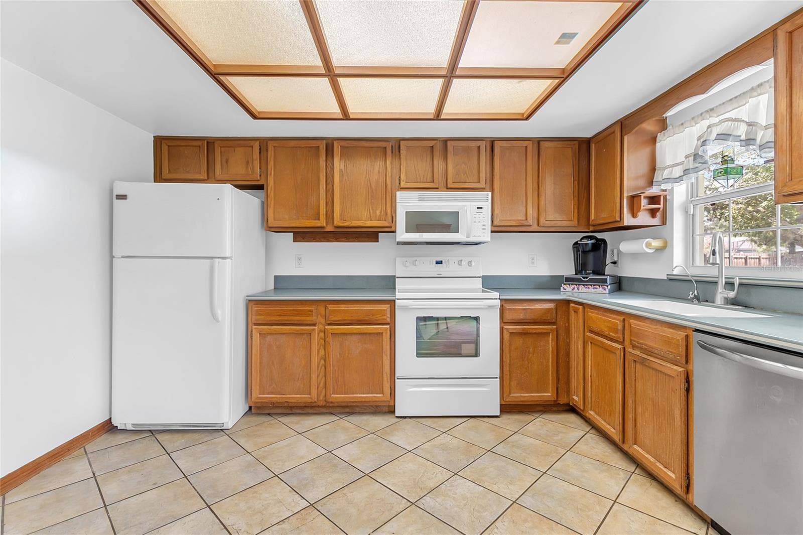 Single Family Residence at 221 ODHAM DR, SANFORD, photo 20 of 22