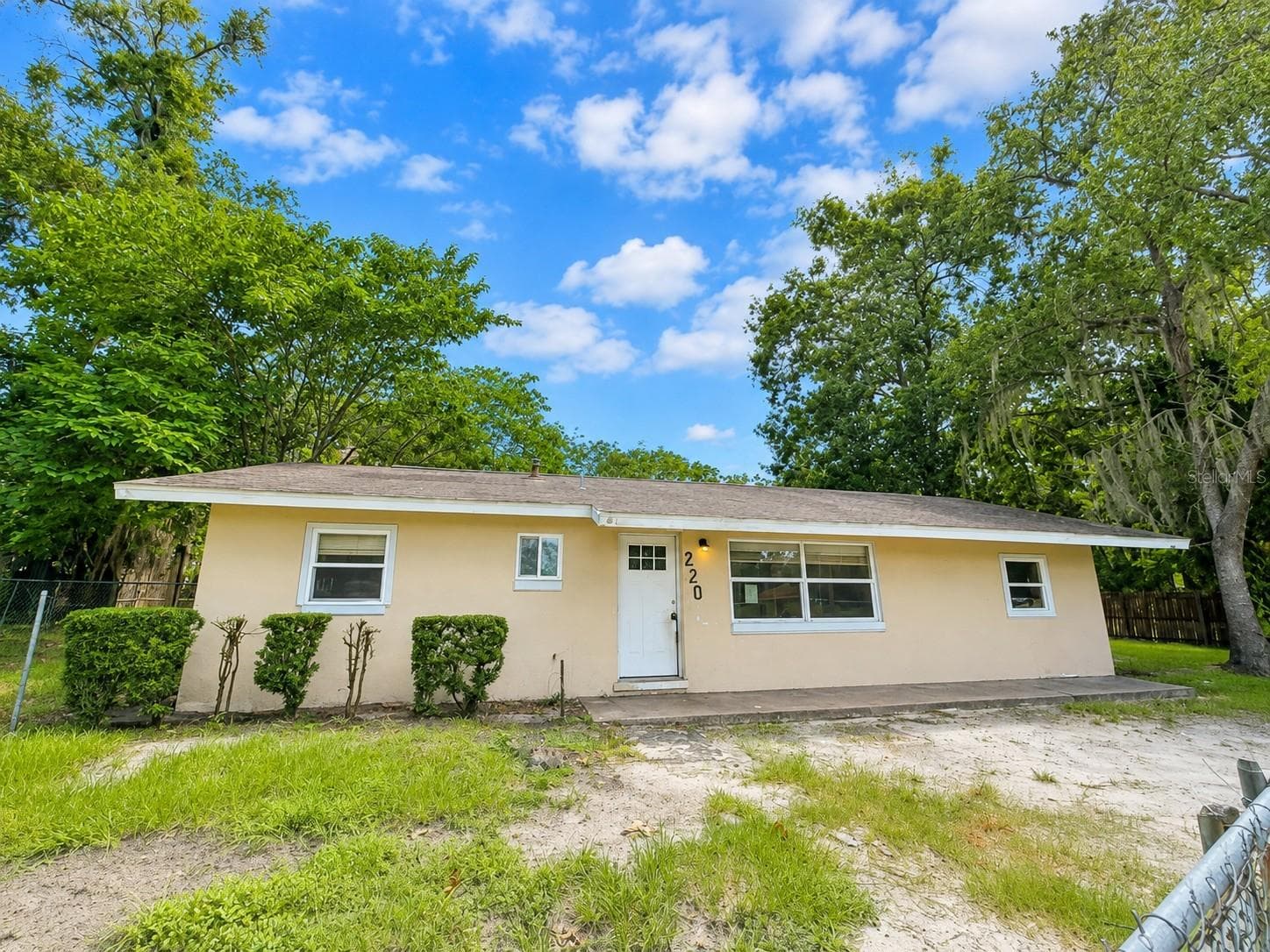 220 NW 28TH ST