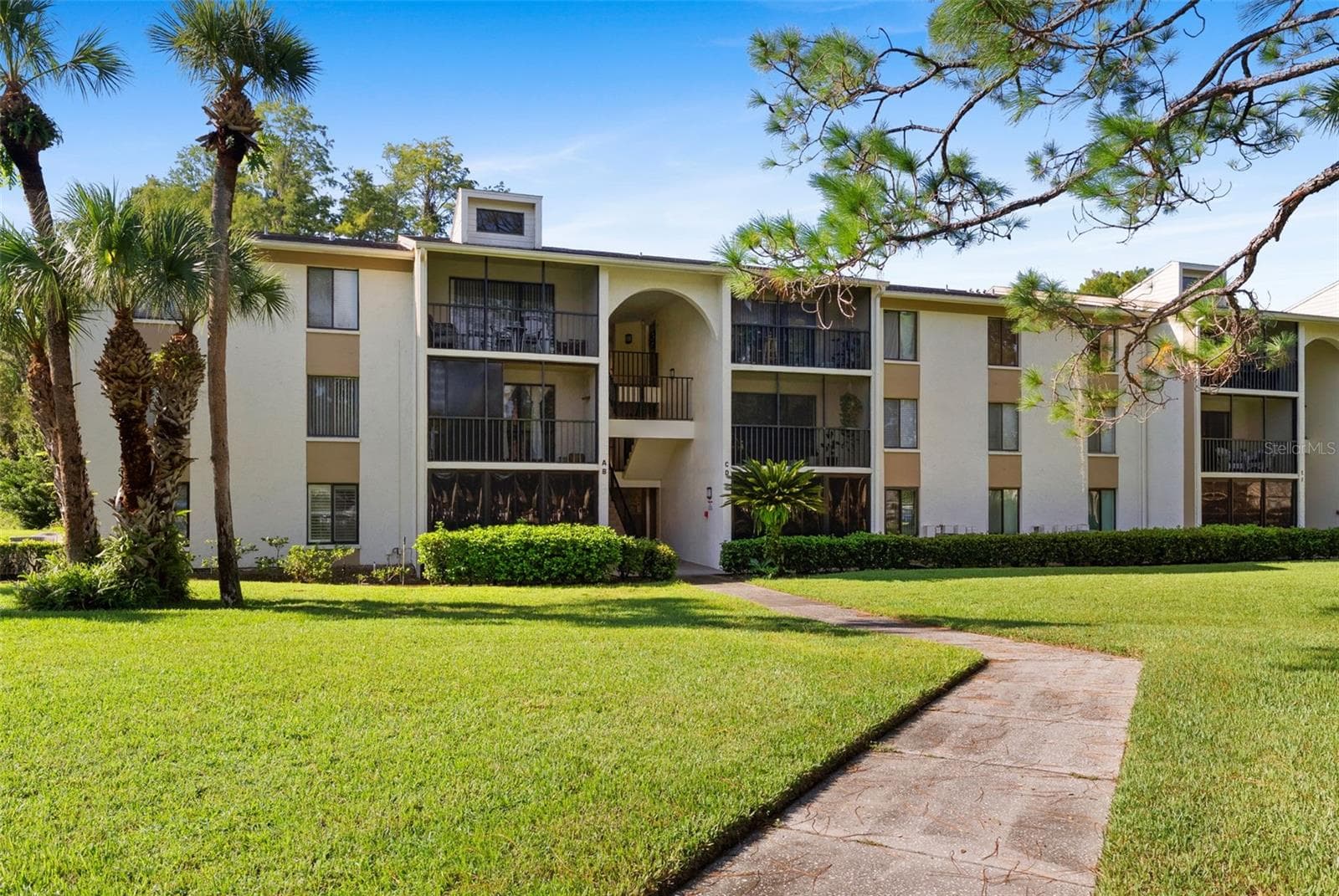 Condominium at 1423 PINE GLEN LN #C1, TARPON SPRINGS, photo 44 of 47