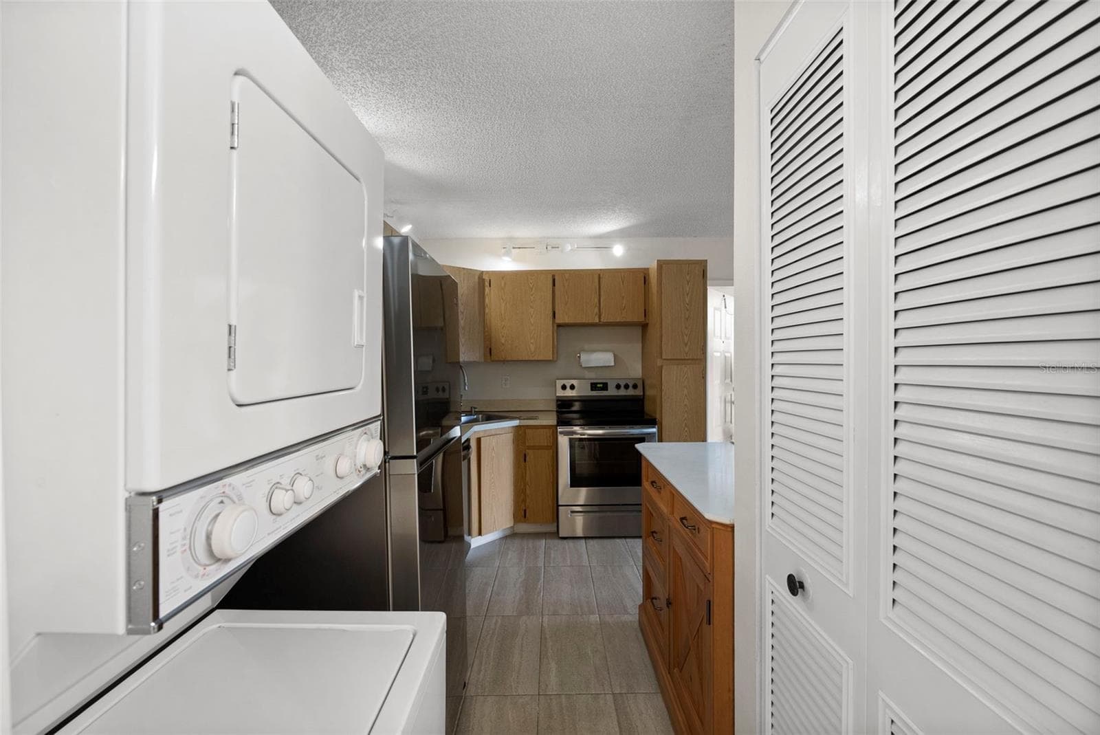 Washer & Dryer Included - 1423 PINE GLEN LN #C1, TARPON SPRINGS