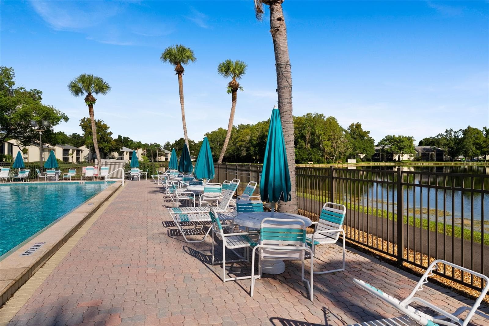 Condominium at 1423 PINE GLEN LN #C1, TARPON SPRINGS, photo 36 of 47