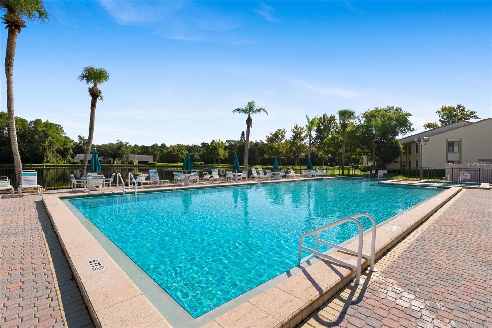 Condominium at 1423 PINE GLEN LN #C1, TARPON SPRINGS, photo 40 of 47