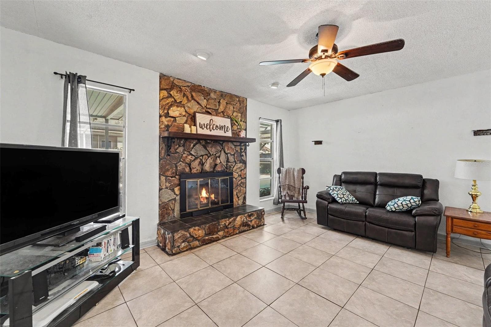 Single Family Residence at 11022 SALT TREE DR, PORT RICHEY, photo 9 of 32