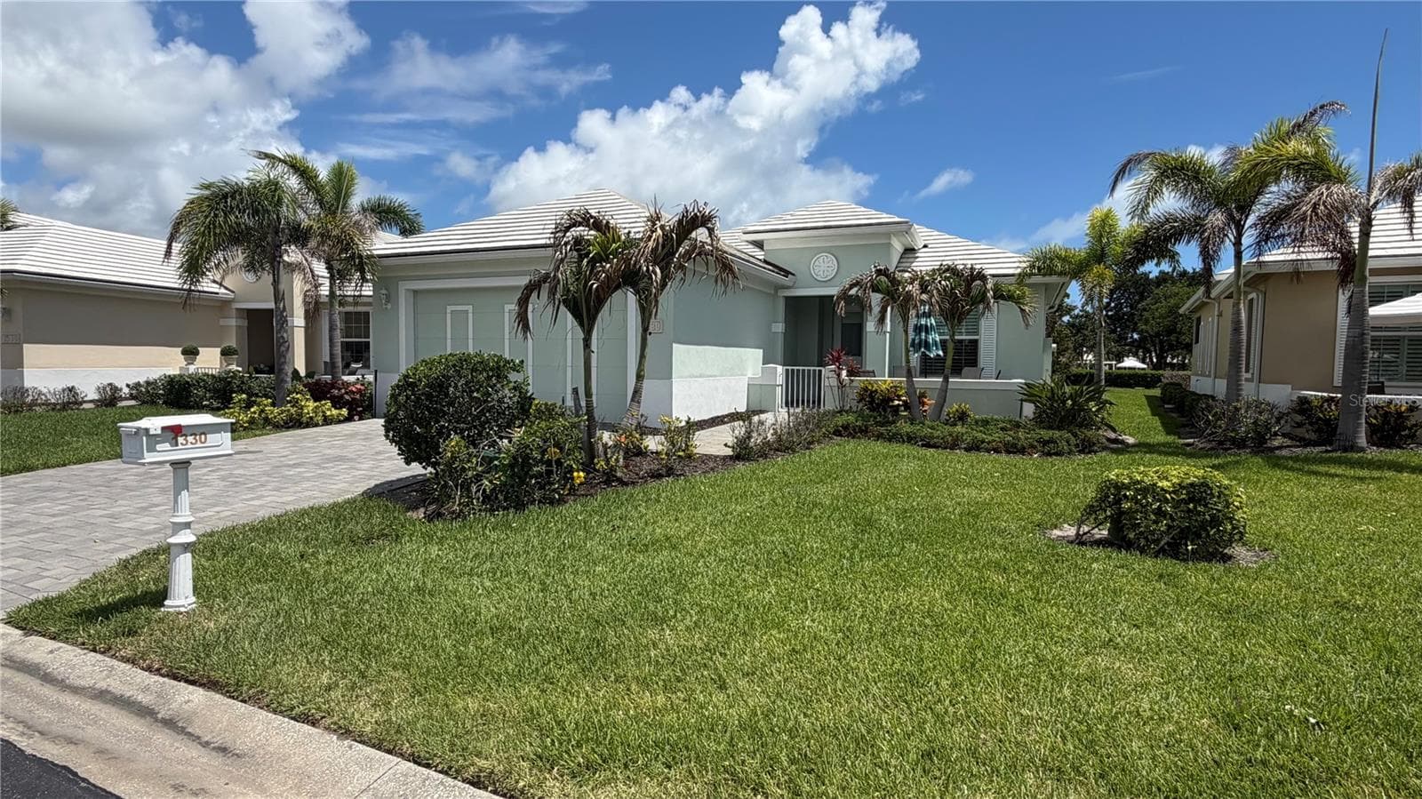 1330 SAINT CATHERINES CIR