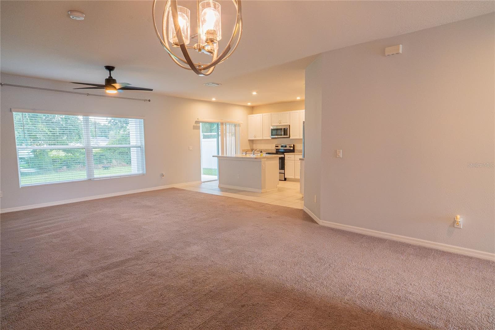 Single Family Residence at 14305 HIDDEN CT, CLERMONT, photo 6 of 39