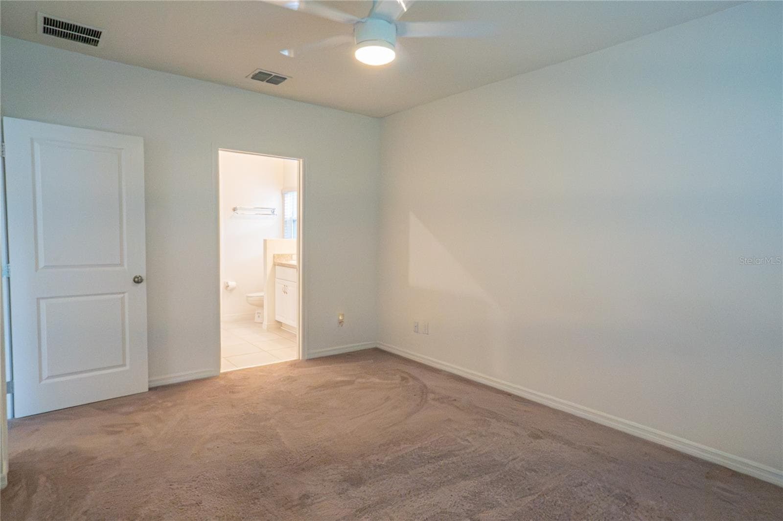 Single Family Residence at 14305 HIDDEN CT, CLERMONT, photo 15 of 39