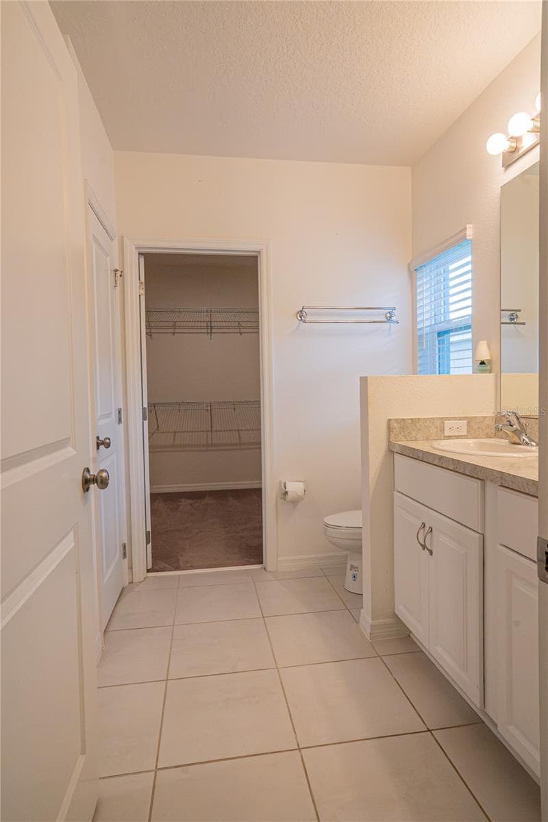 Single Family Residence at 14305 HIDDEN CT, CLERMONT, photo 18 of 39