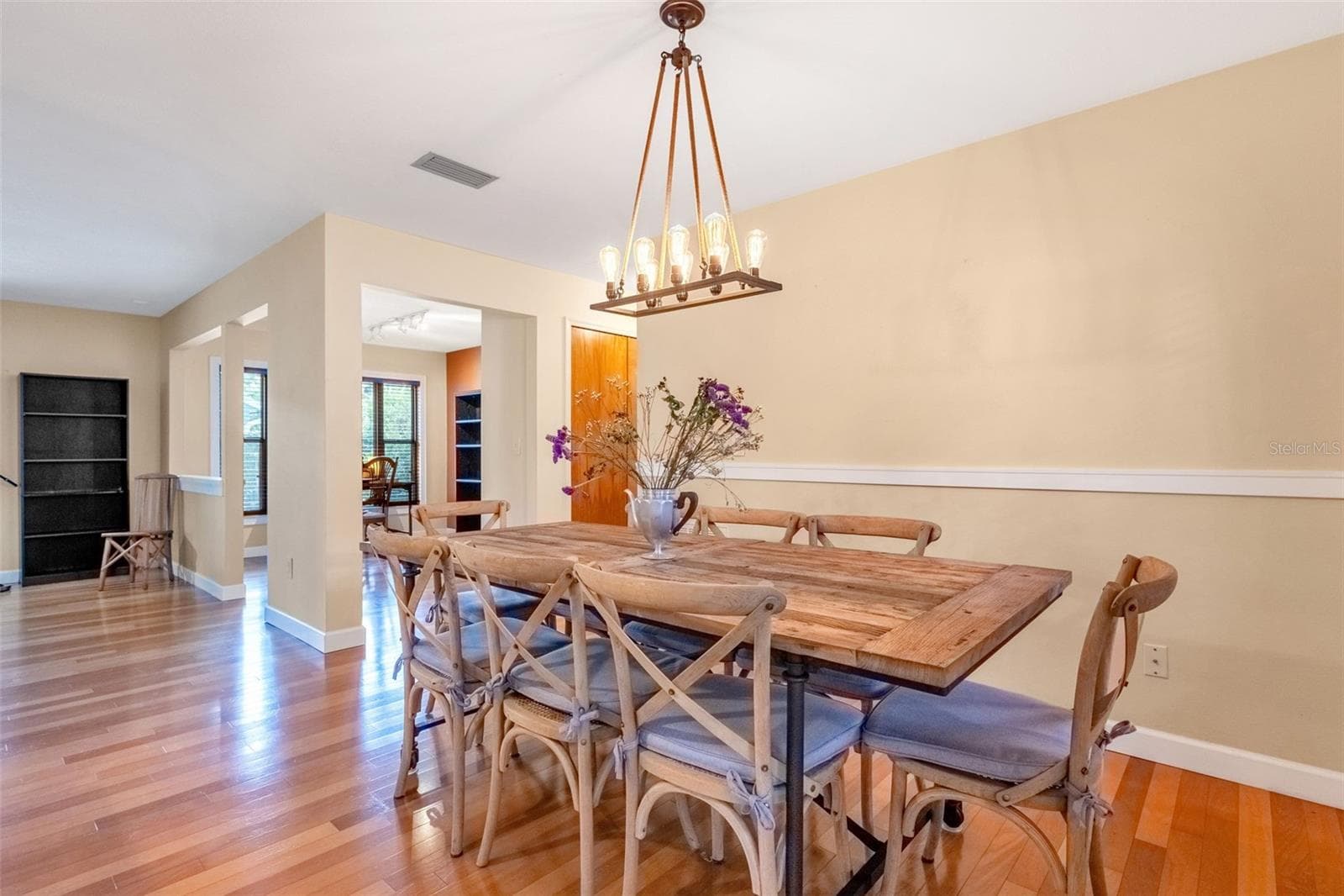 Single Family Residence at 1850 BRYAN AVE, WINTER PARK, photo 3 of 31