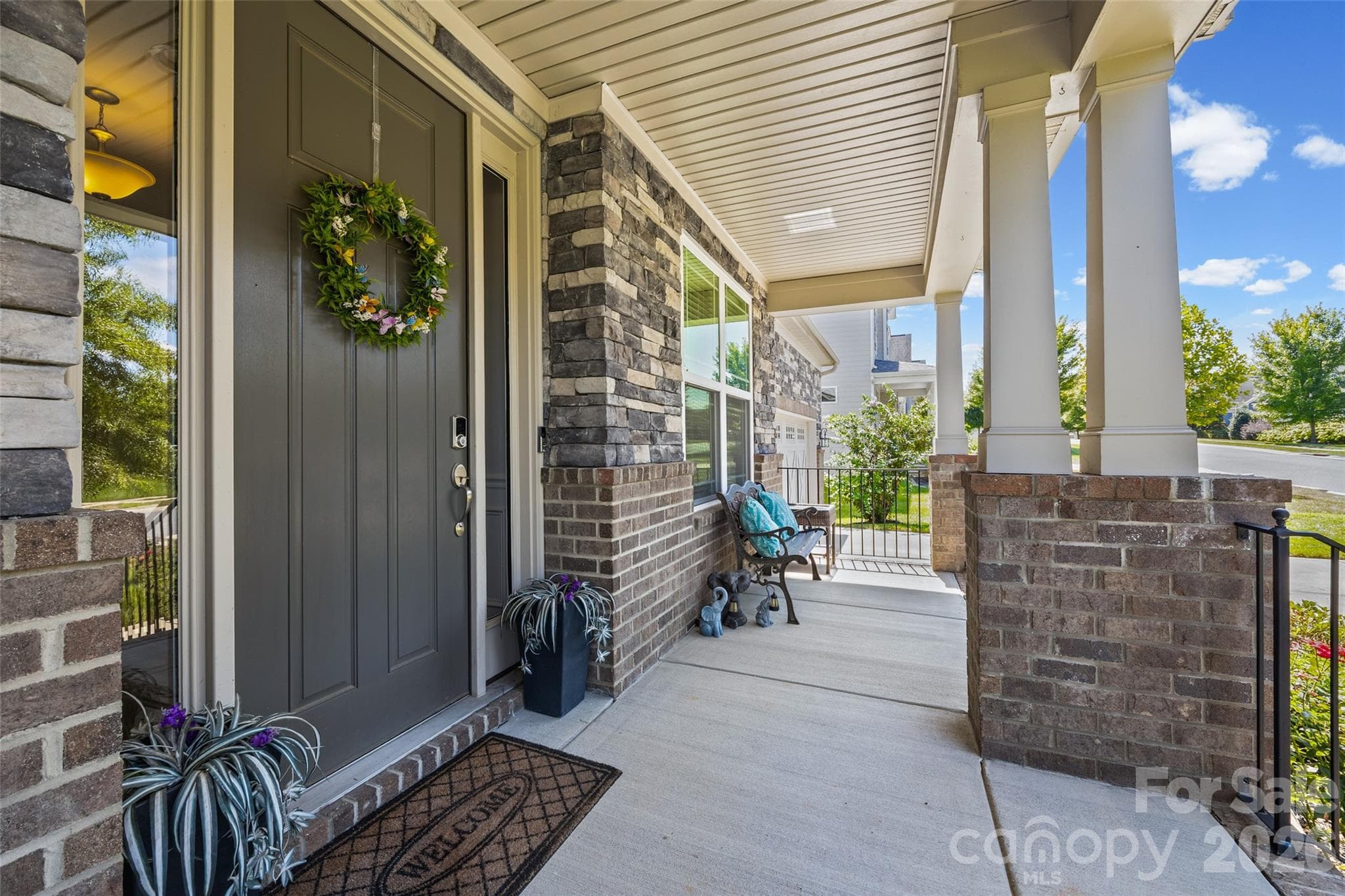 Single Family Residence at 4050 Brandywine Terrace, Lancaster, photo 3 of 45