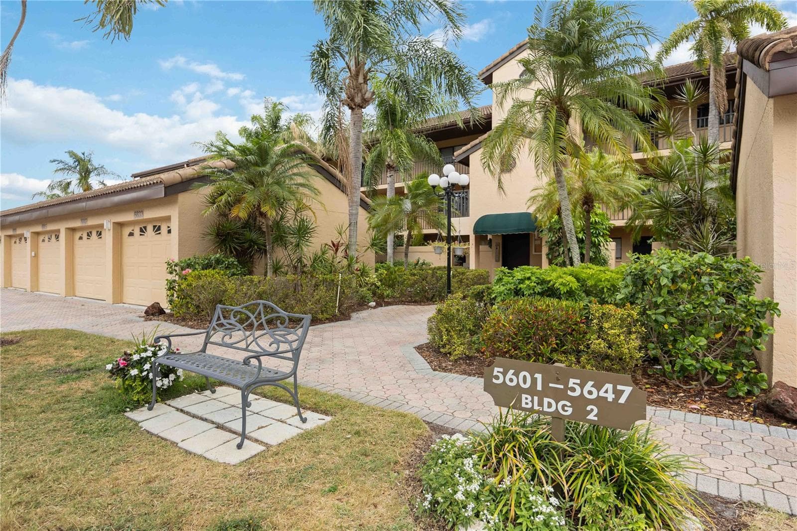Condominium at 5627 ASHTON WAY #5627, SARASOTA, photo 4 of 72