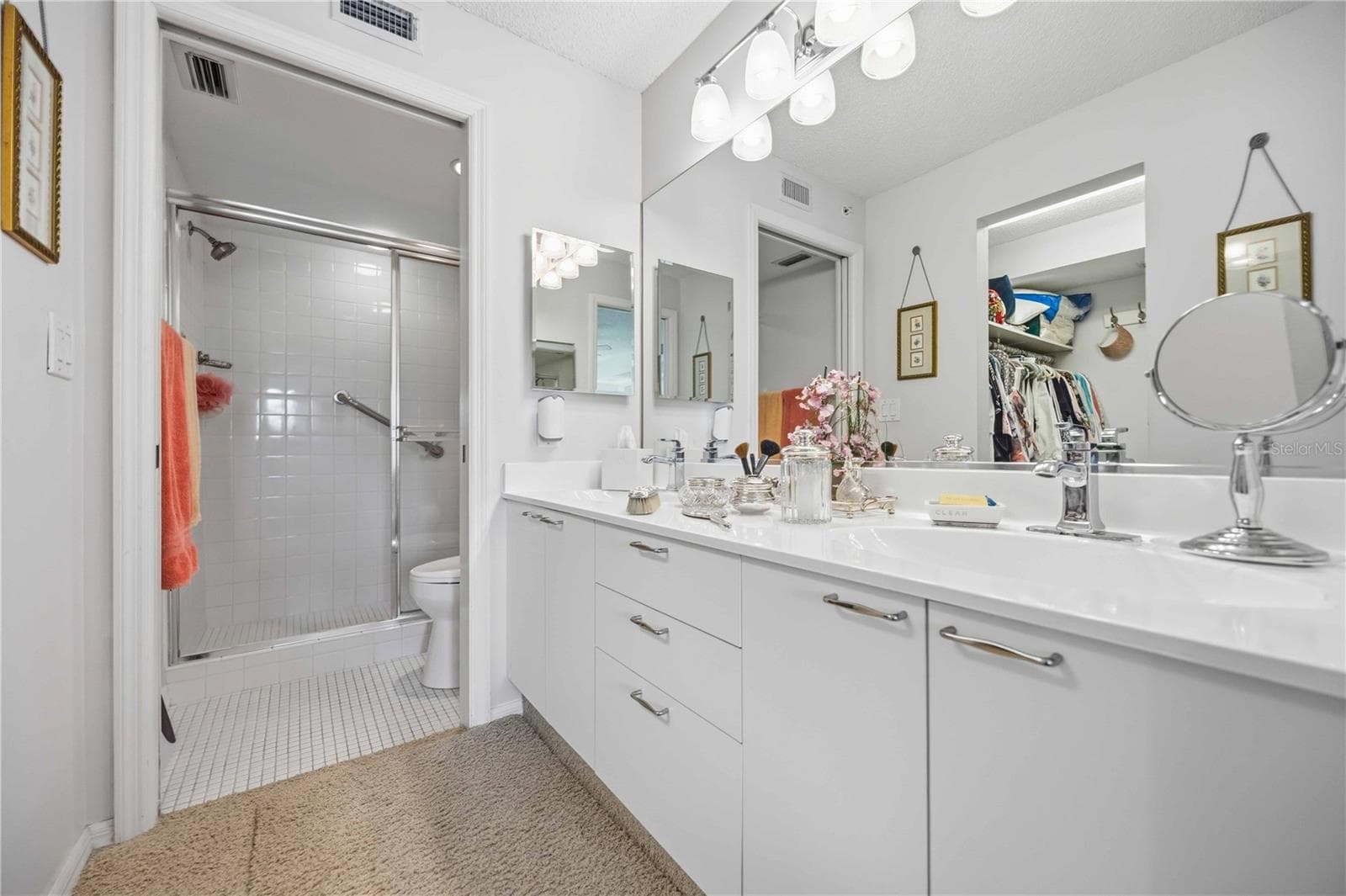 master vanity and walk-in shower - 5627 ASHTON WAY #5627, SARASOTA