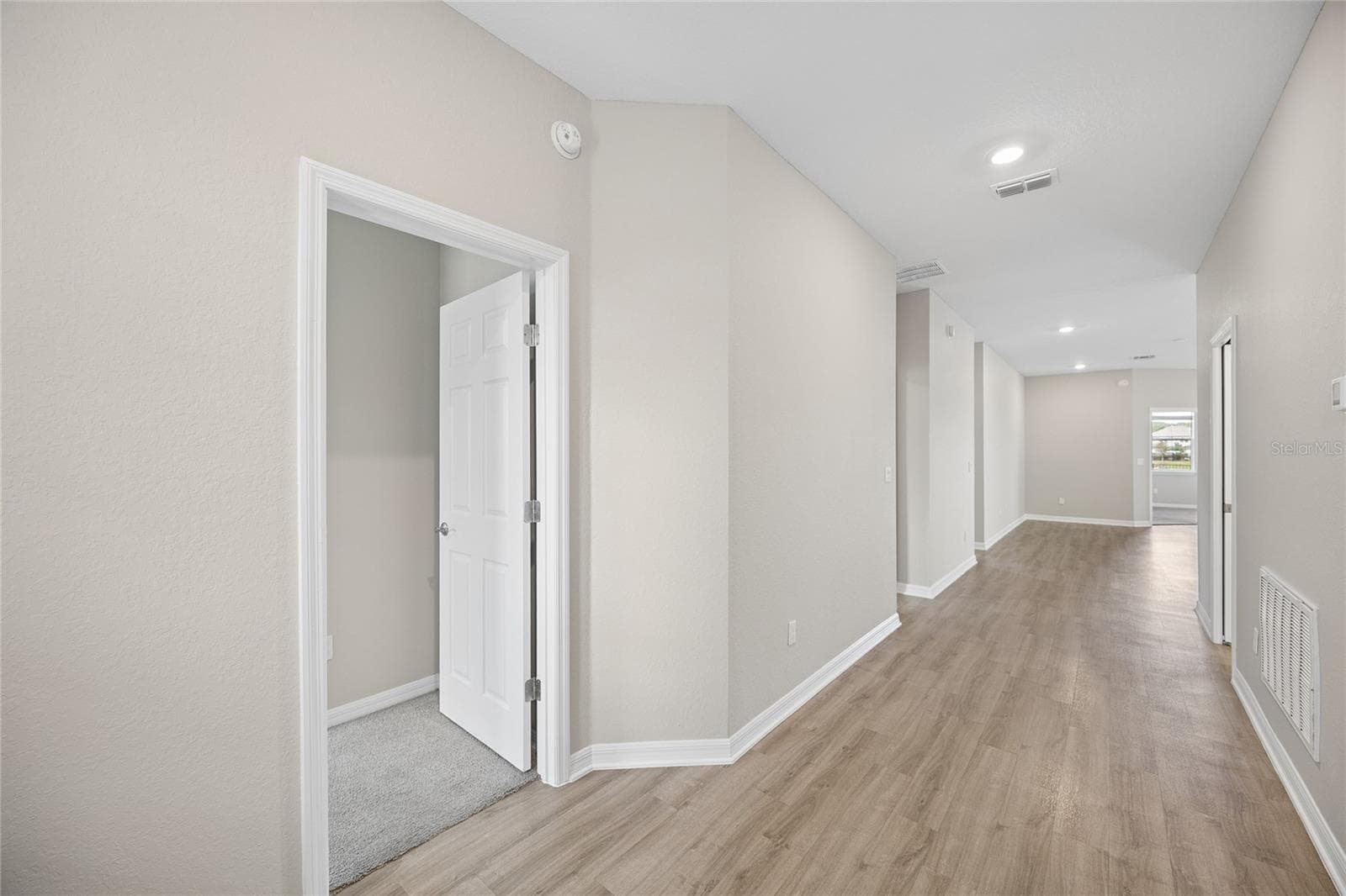 Single Family Residence at 365 WINDY WILLOW WAY, ST CLOUD, photo 2 of 17