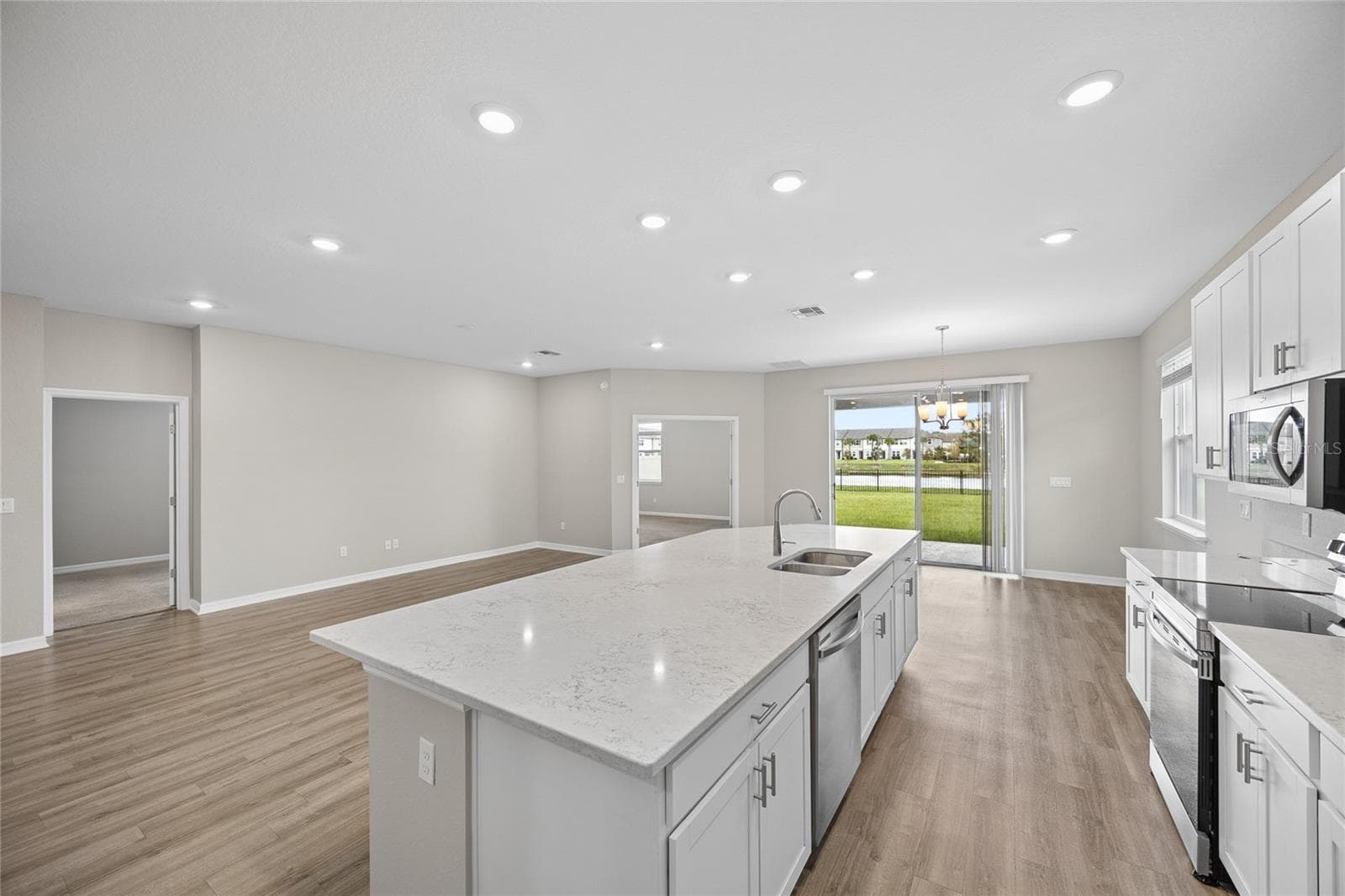 Single Family Residence at 365 WINDY WILLOW WAY, ST CLOUD, photo 5 of 17