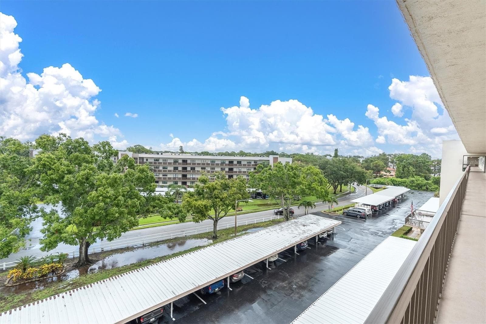 View from the 5th floor entry area. - 8198 TERRACE GARDEN DR #511, ST PETERSBURG