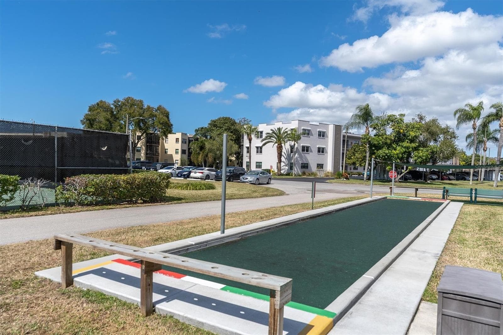 Shuffle board courts - 8198 TERRACE GARDEN DR #511, ST PETERSBURG