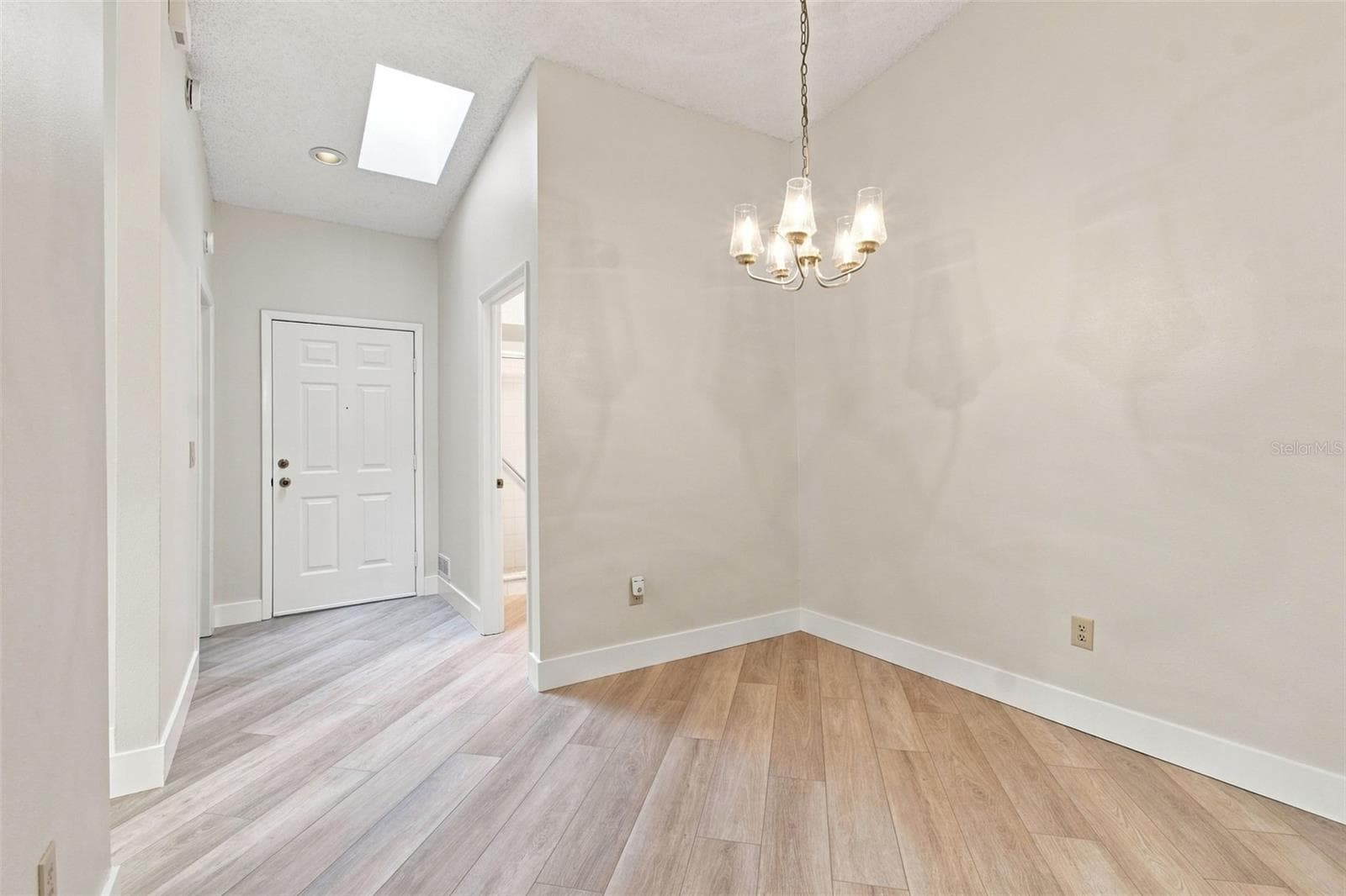 Dining space - 11712 SPRING TREE LN, PORT RICHEY