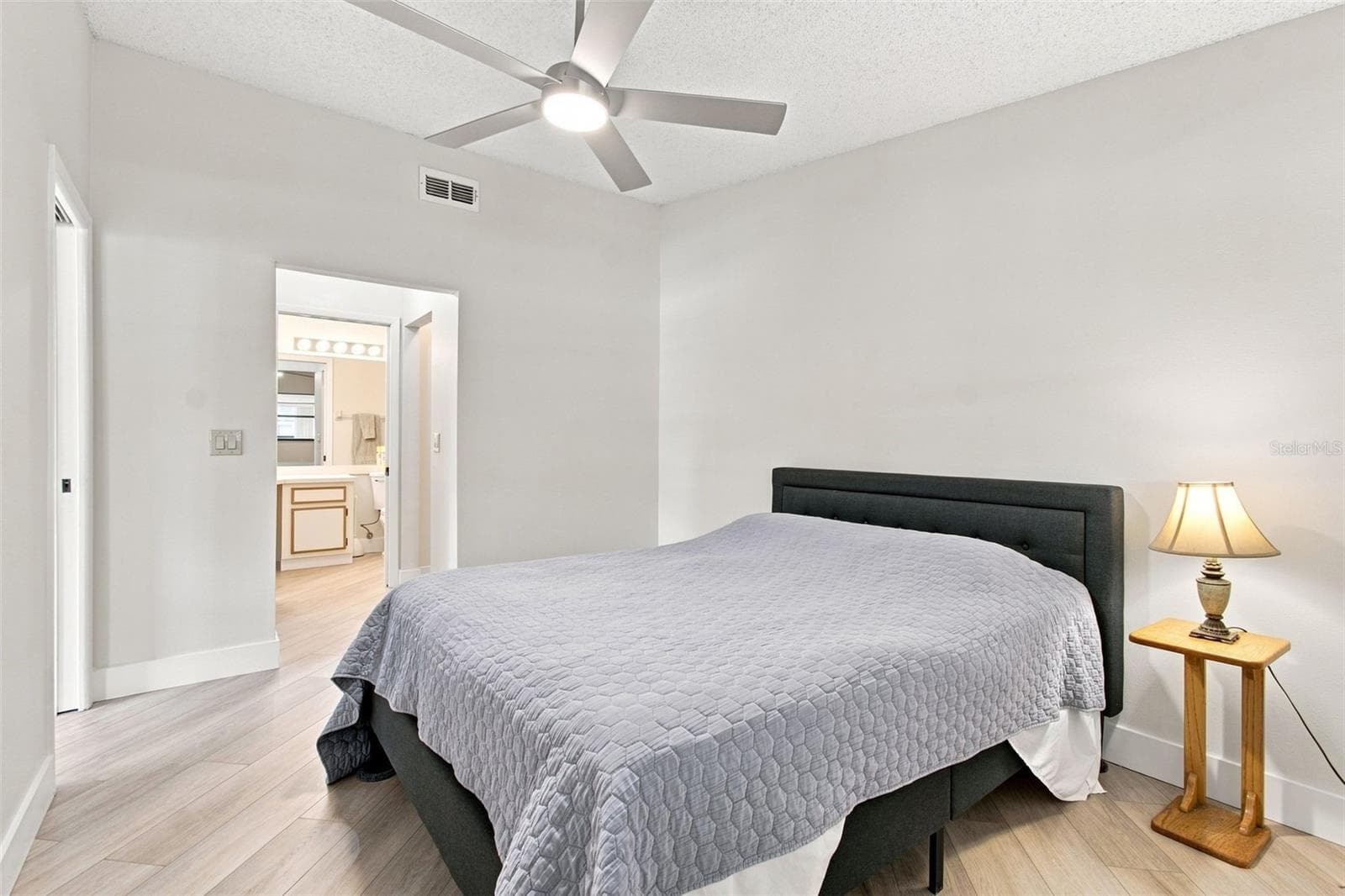 Villa at 11712 SPRING TREE LN, PORT RICHEY, photo 18 of 84