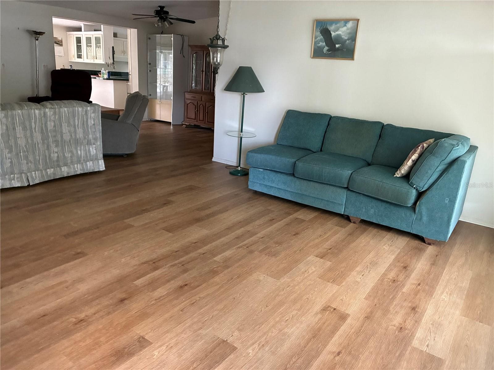 Manufactured Home at 457 NW 5TH RD, LAKE PANASOFFKEE, photo 5 of 17