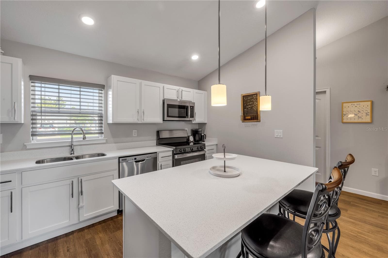 Single Family Residence at 29 ROCKING HORSE DR, PALM COAST, photo 3 of 35