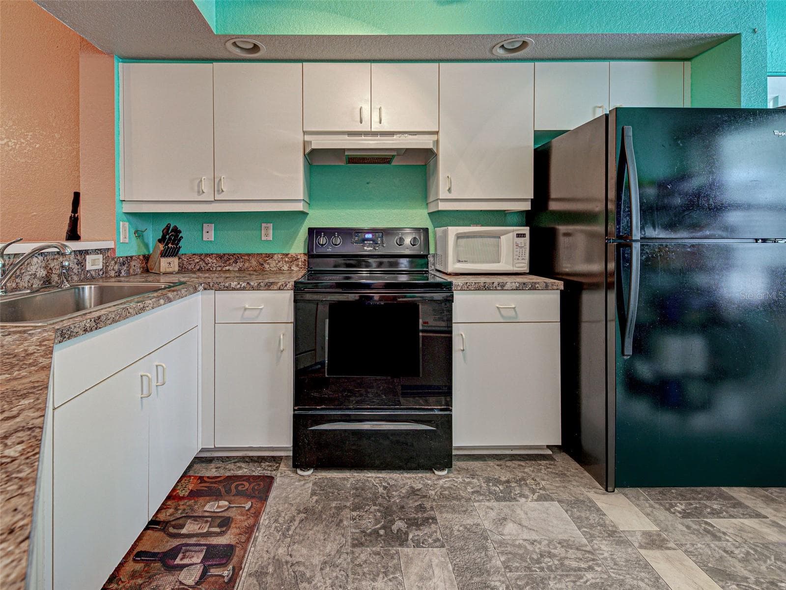 Condominium at 5725 GREENWOOD AVE #9201, NORTH PORT, photo 7 of 29