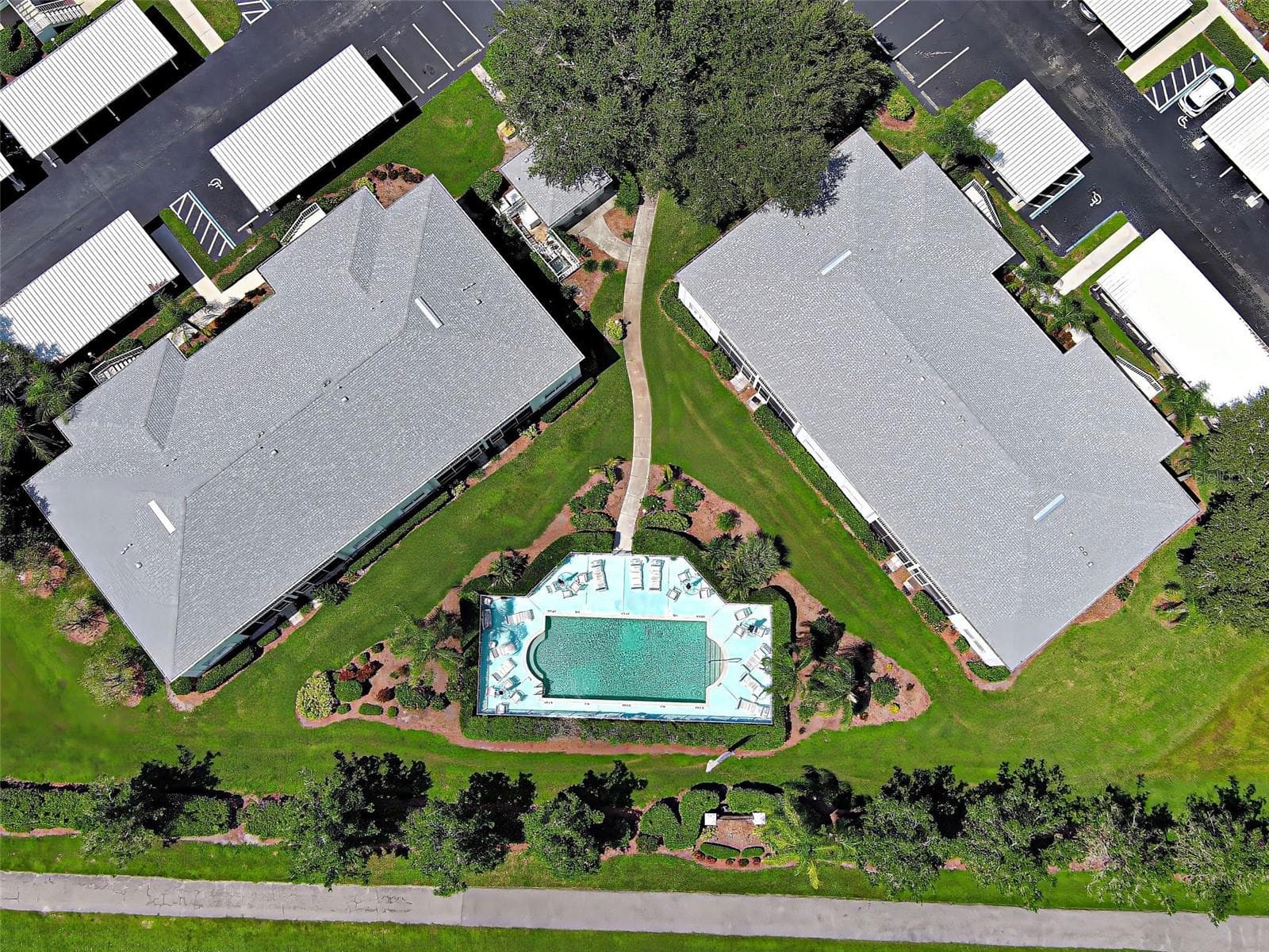 Condominium at 5725 GREENWOOD AVE #9201, NORTH PORT, photo 28 of 29
