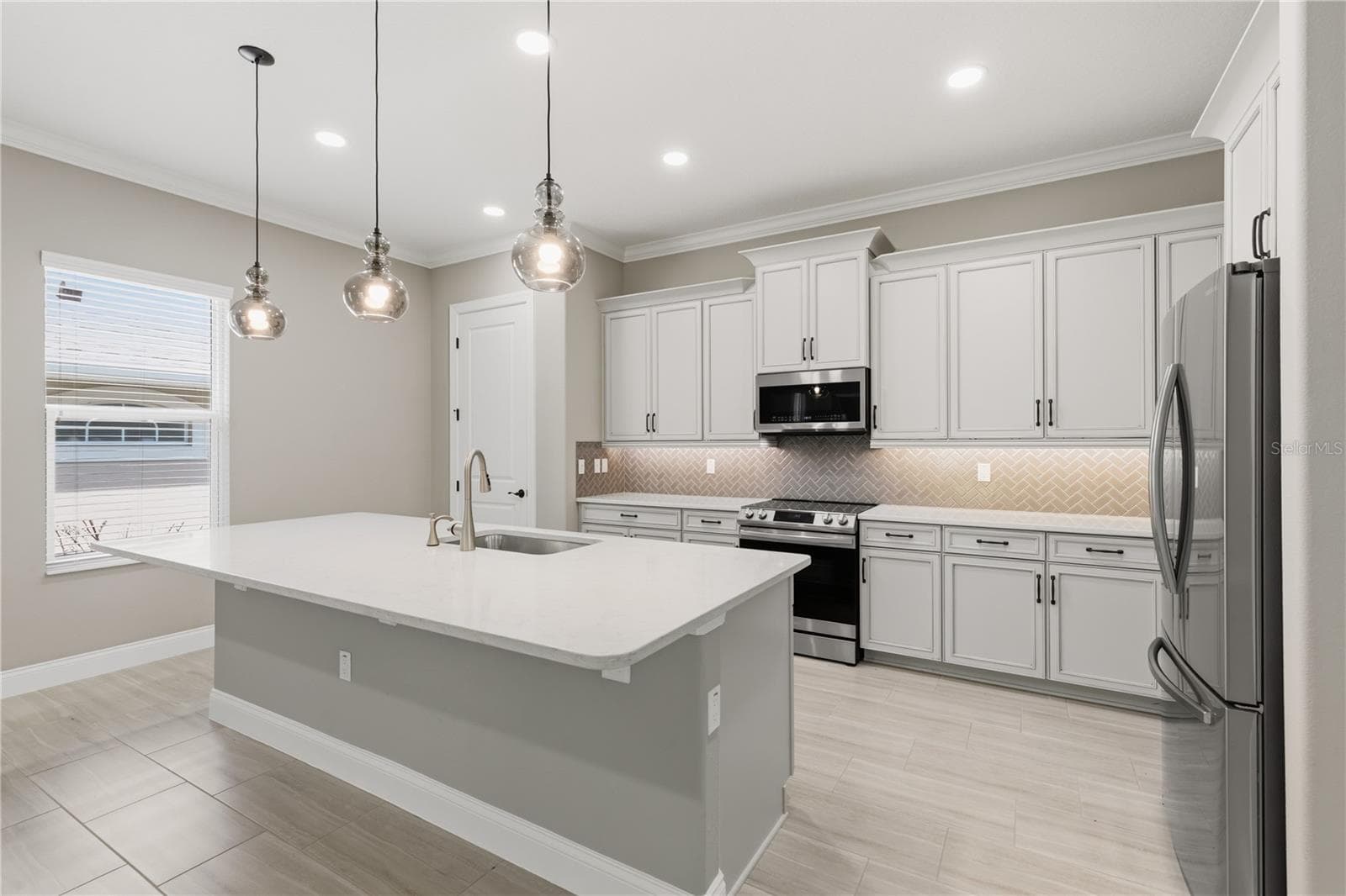 Single Family Residence at 7 OASIS CIR, PALM COAST, photo 10 of 53