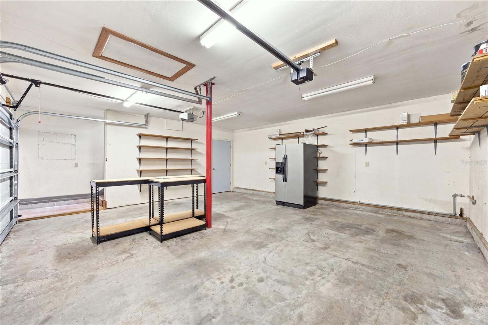 Garage - 2802 W ESTRELLA ST, TAMPA