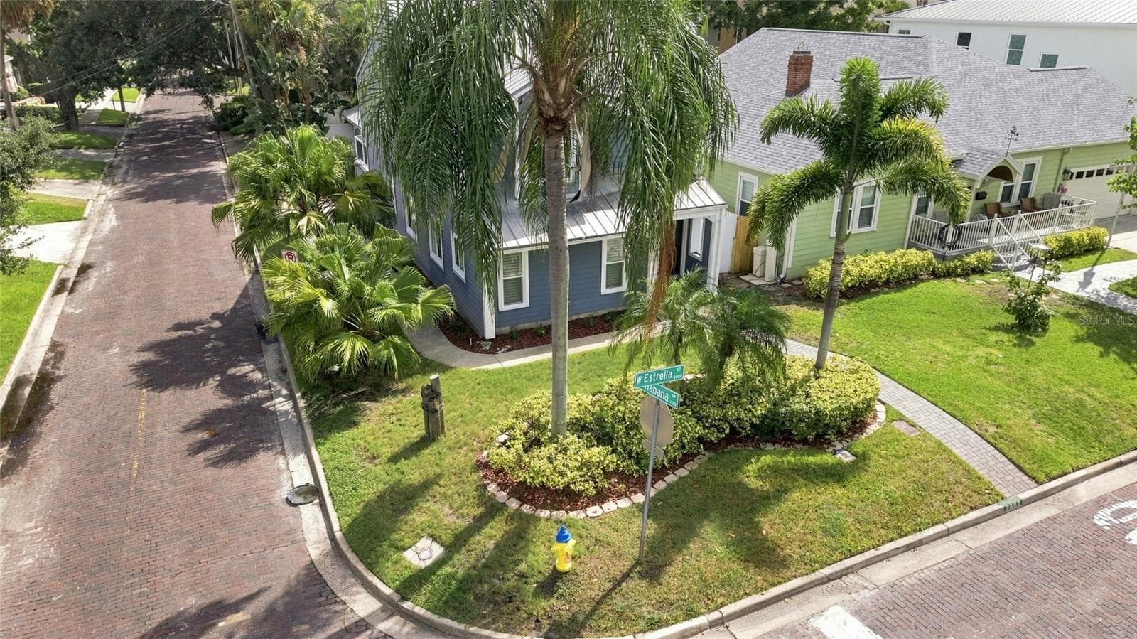 Corner Lot - 2802 W ESTRELLA ST, TAMPA