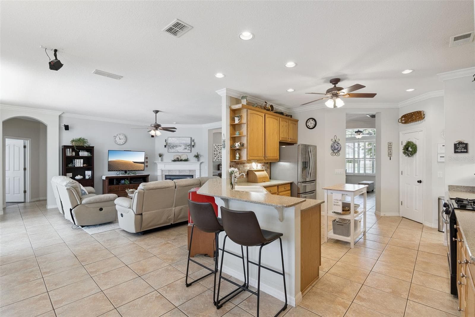 Single Family Residence at 106 OAK HAVEN CIR, DELAND, photo 14 of 49