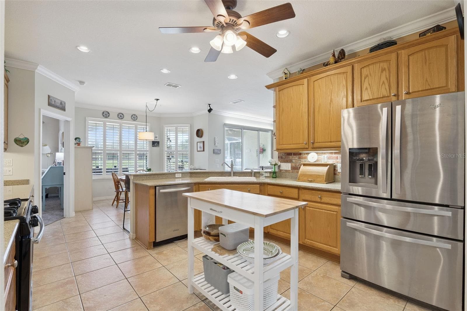 Single Family Residence at 106 OAK HAVEN CIR, DELAND, photo 15 of 49