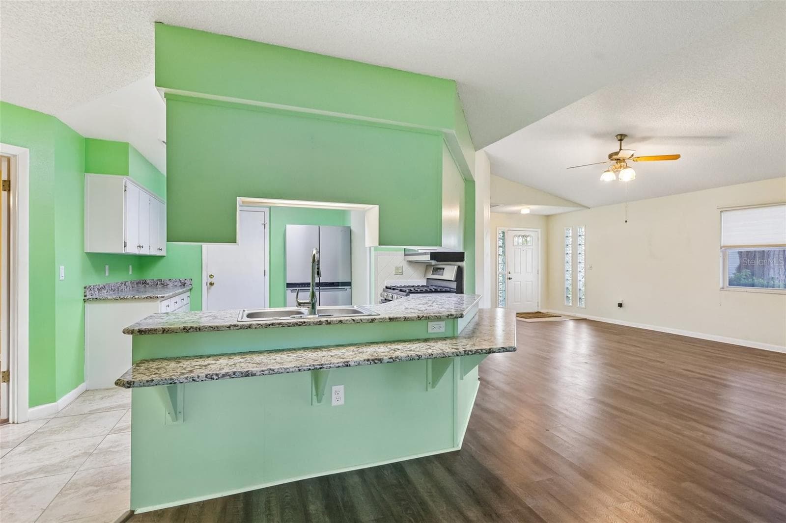 Single Family Residence at 1607 SELKIRK DR, LEESBURG, photo 15 of 53
