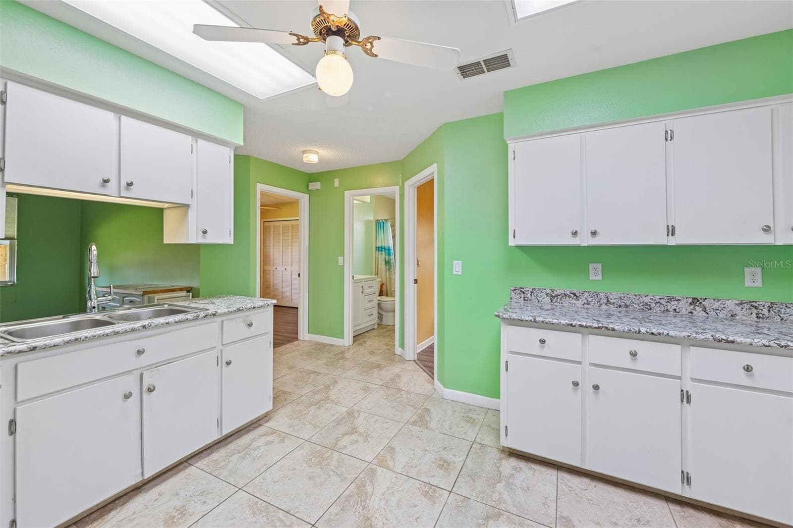 Single Family Residence at 1607 SELKIRK DR, LEESBURG, photo 18 of 53