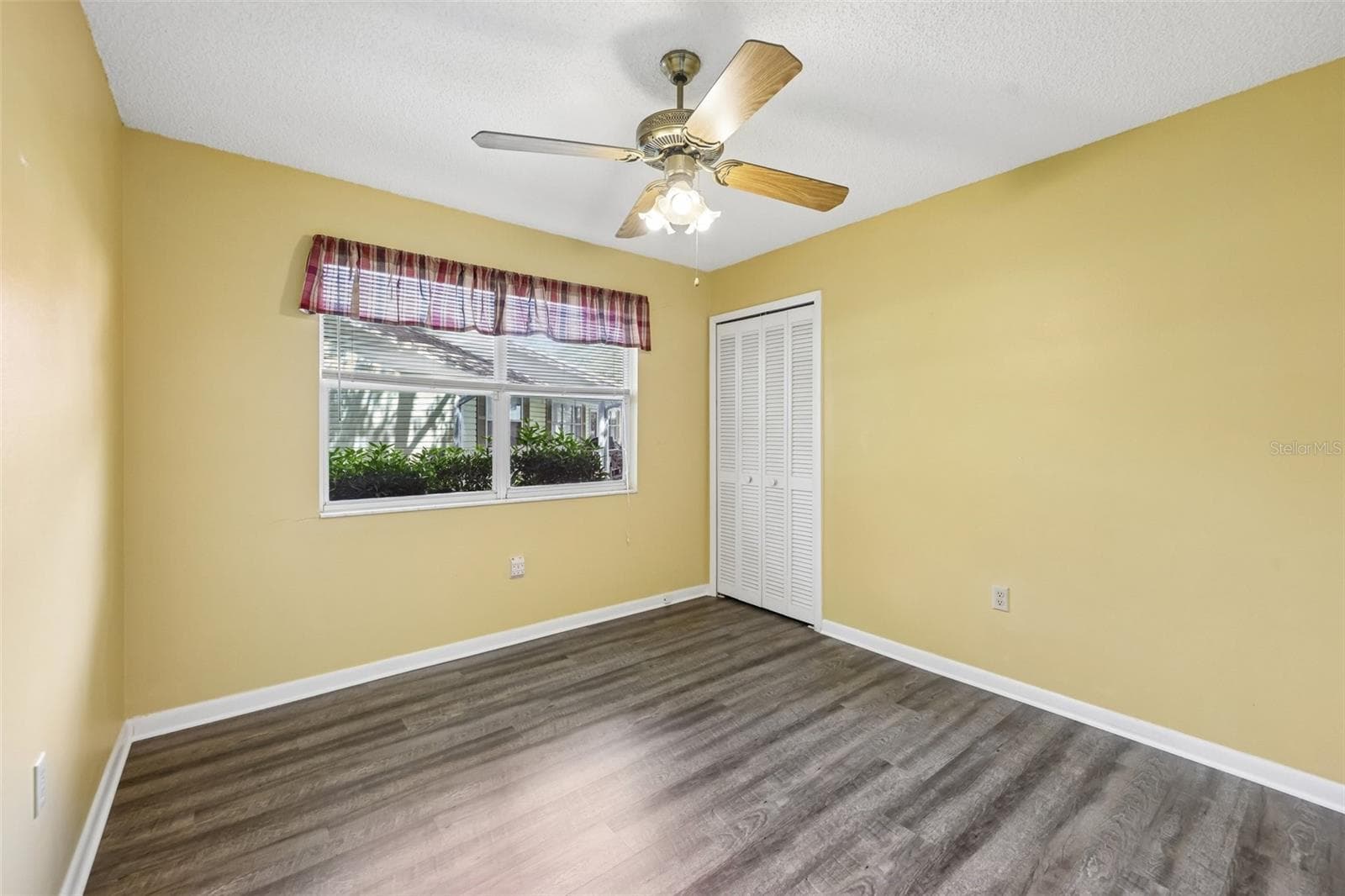 Single Family Residence at 1607 SELKIRK DR, LEESBURG, photo 21 of 53