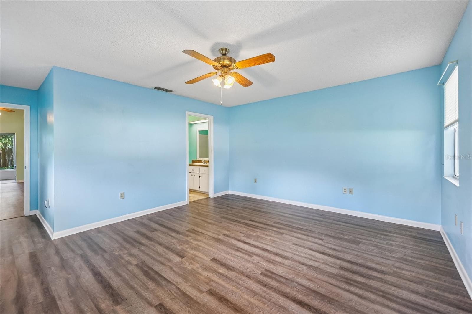 Single Family Residence at 1607 SELKIRK DR, LEESBURG, photo 30 of 53