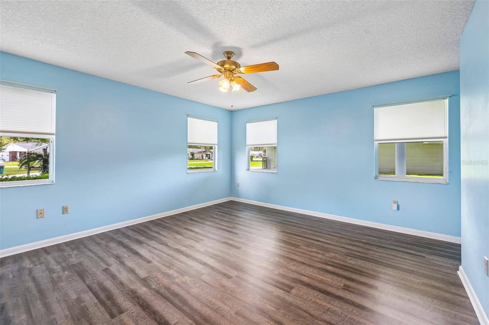 Single Family Residence at 1607 SELKIRK DR, LEESBURG, photo 32 of 53