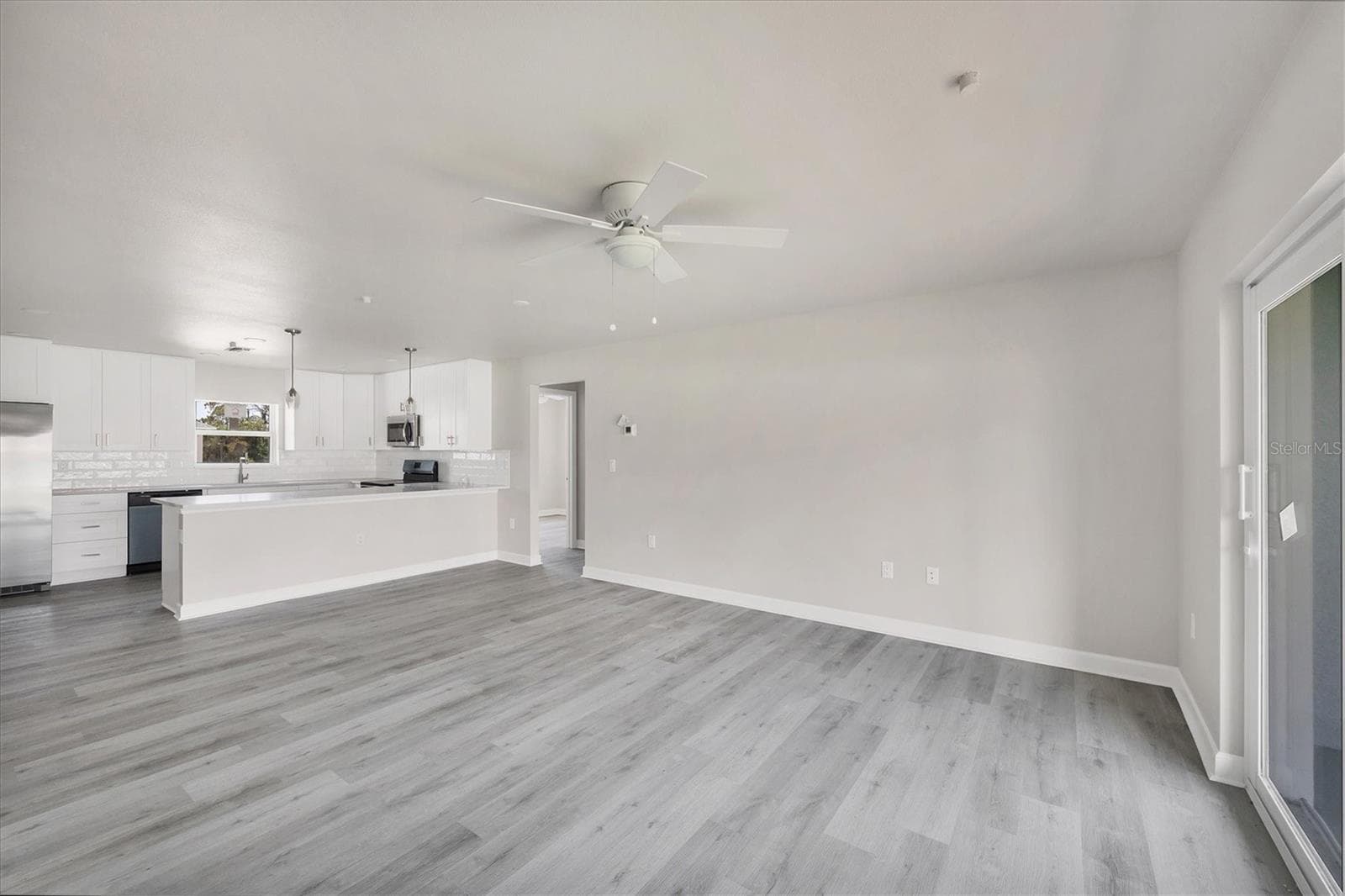 Triplex at 238 BOUNDARY BLVD, ROTONDA WEST, photo 9 of 52