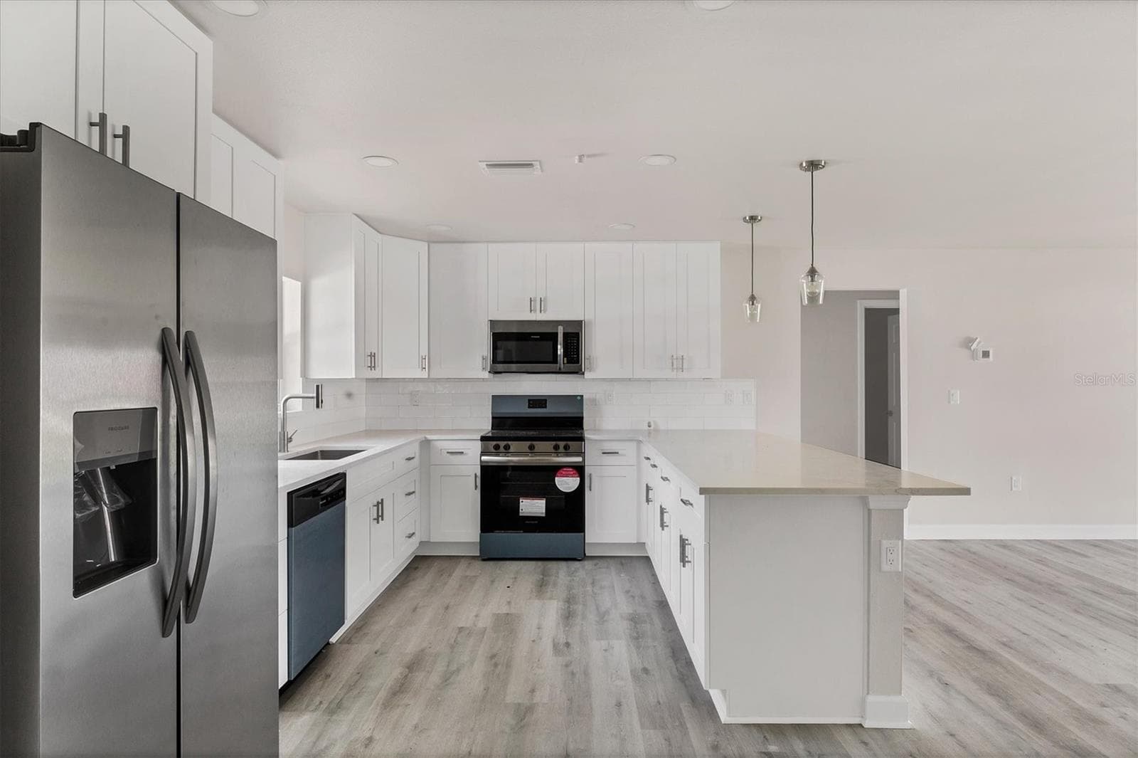 Triplex at 238 BOUNDARY BLVD, ROTONDA WEST, photo 11 of 52