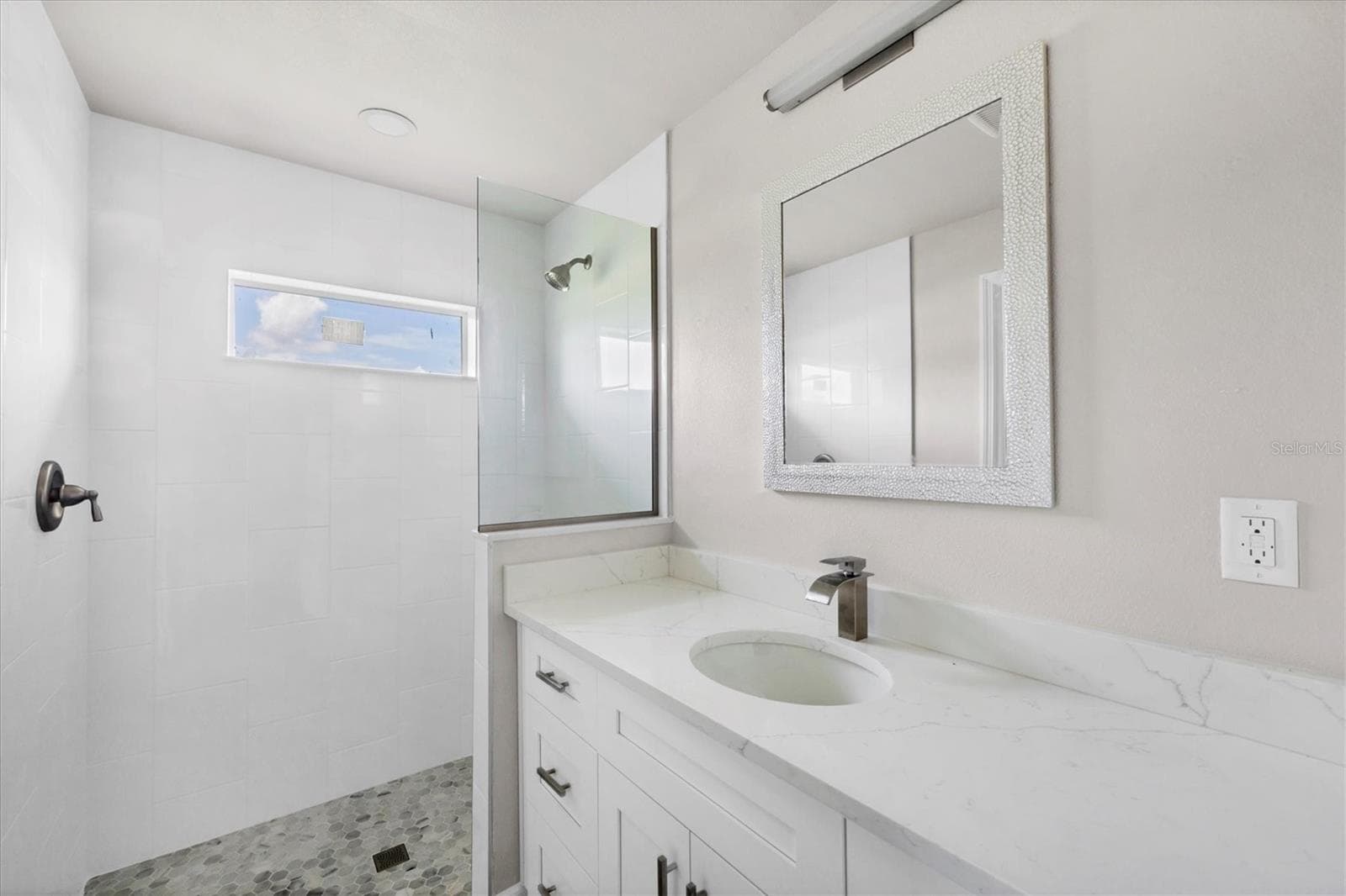 Triplex at 238 BOUNDARY BLVD, ROTONDA WEST, photo 14 of 52