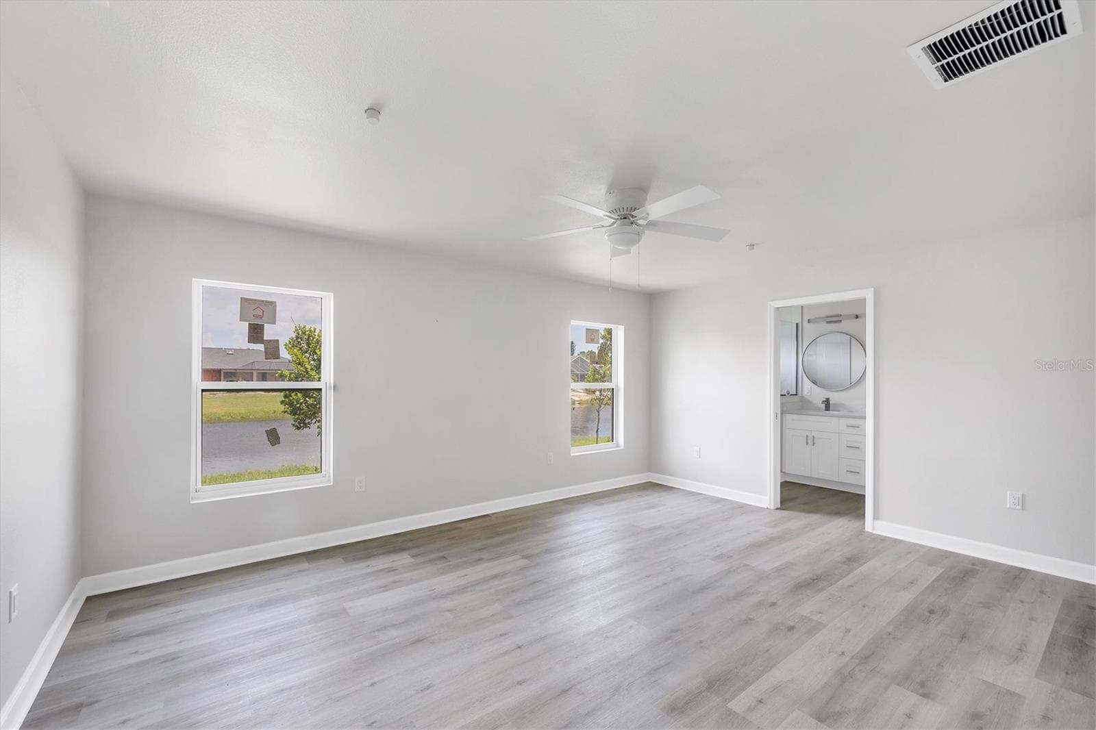 Triplex at 238 BOUNDARY BLVD, ROTONDA WEST, photo 37 of 52