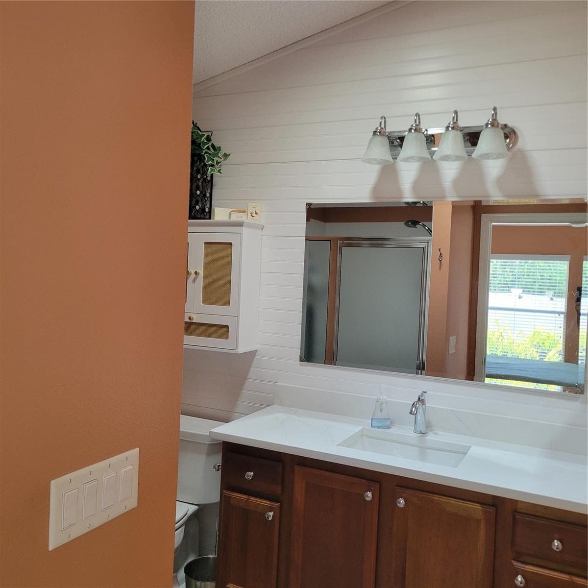 Villa at 1521 TRENTON LN, THE VILLAGES, photo 8 of 14
