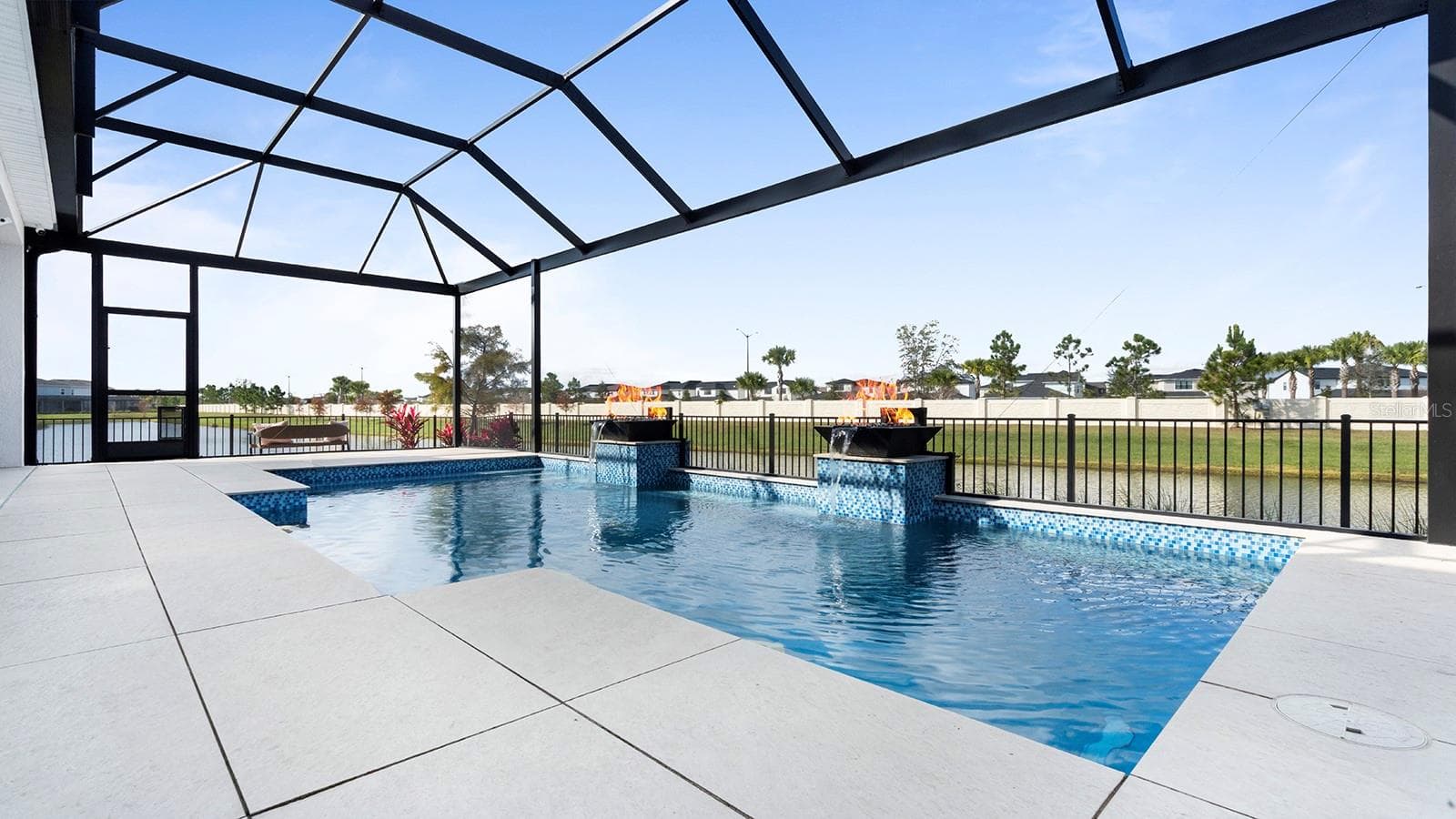 Single Family Residence at 13726 TYBEE BEACH LN, ORLANDO, photo 33 of 45