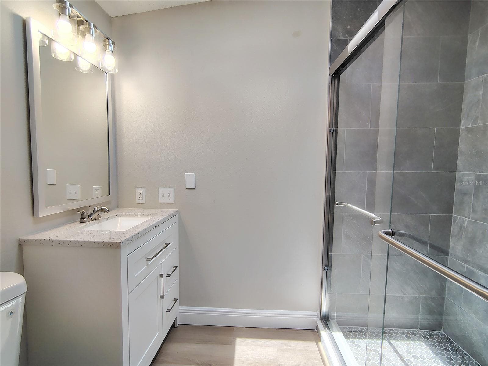 Manufactured Home at 702 TURNBERRY LN, LADY LAKE, photo 14 of 17