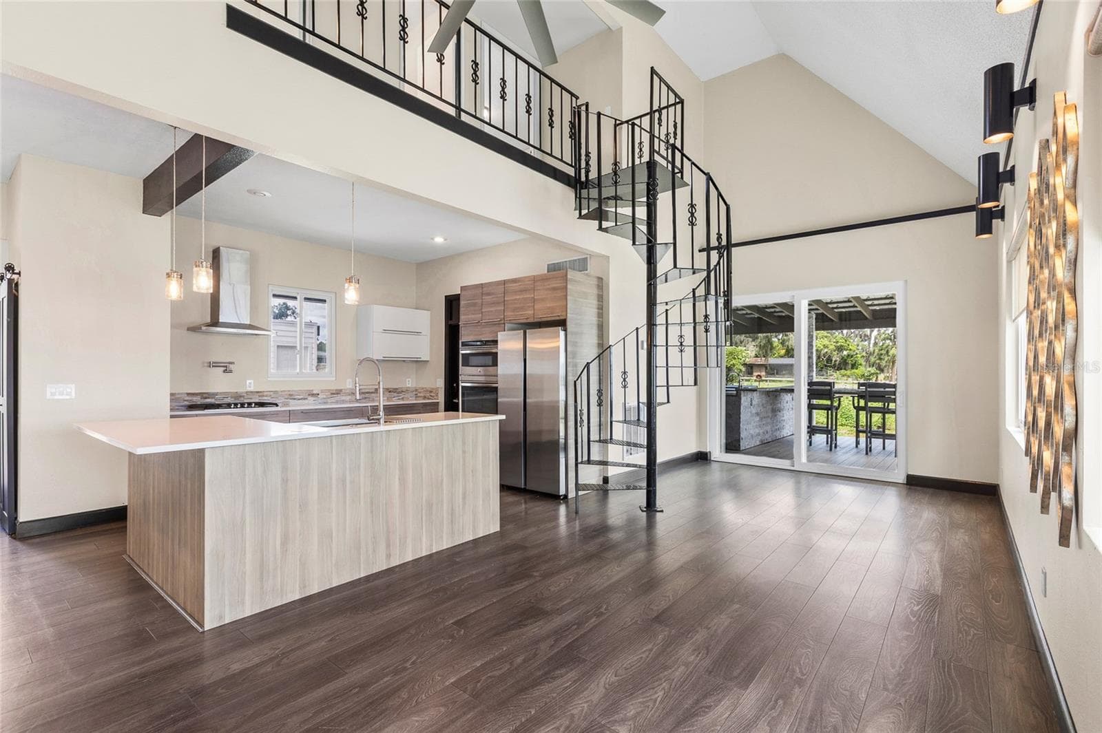Single Family Residence at 18200 CYPRESS COVE LN, LUTZ, photo 19 of 74
