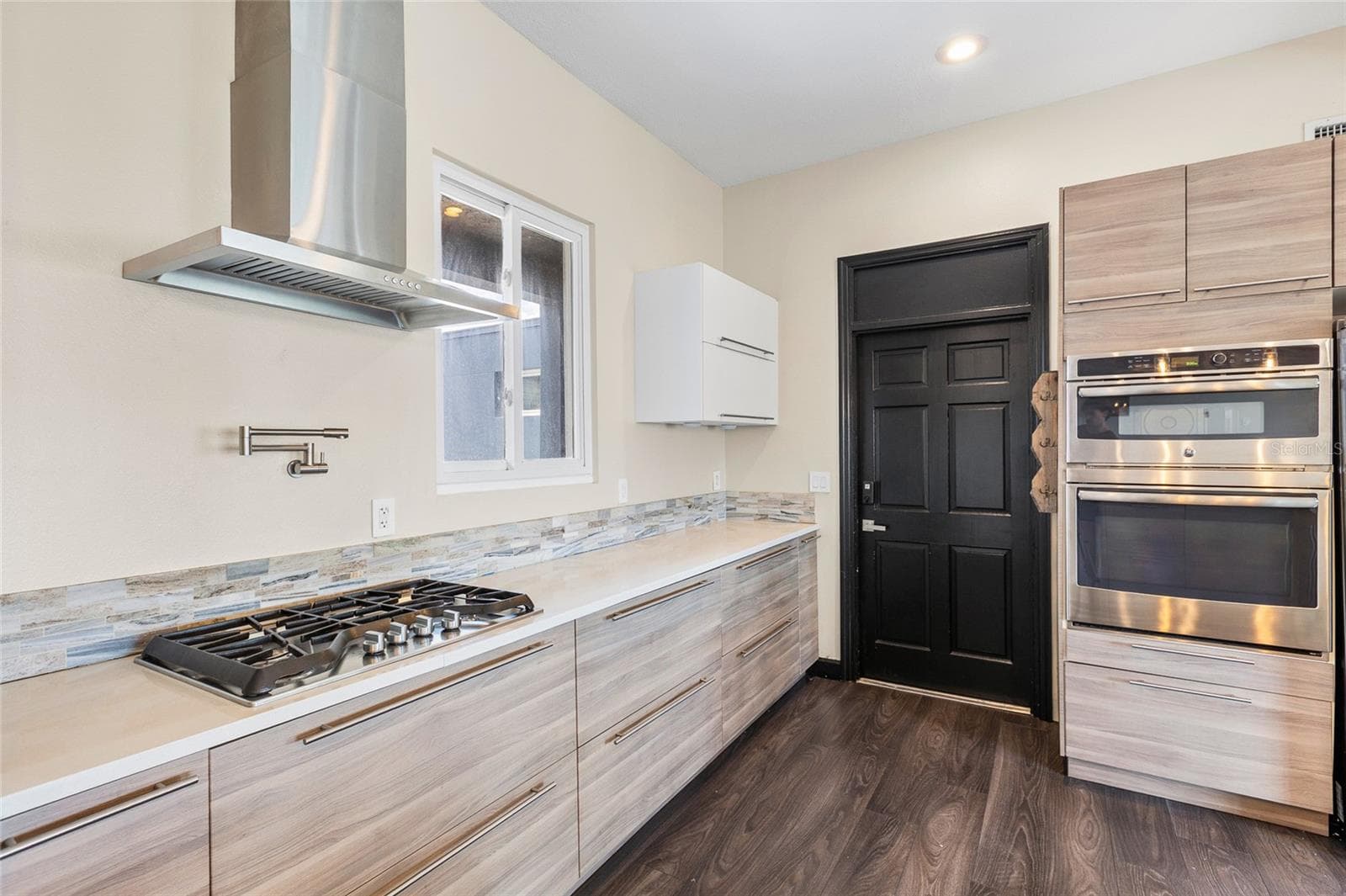 Single Family Residence at 18200 CYPRESS COVE LN, LUTZ, photo 25 of 74