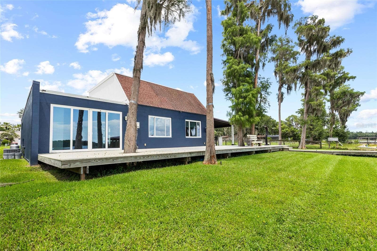 Single Family Residence at 18200 CYPRESS COVE LN, LUTZ, photo 57 of 74