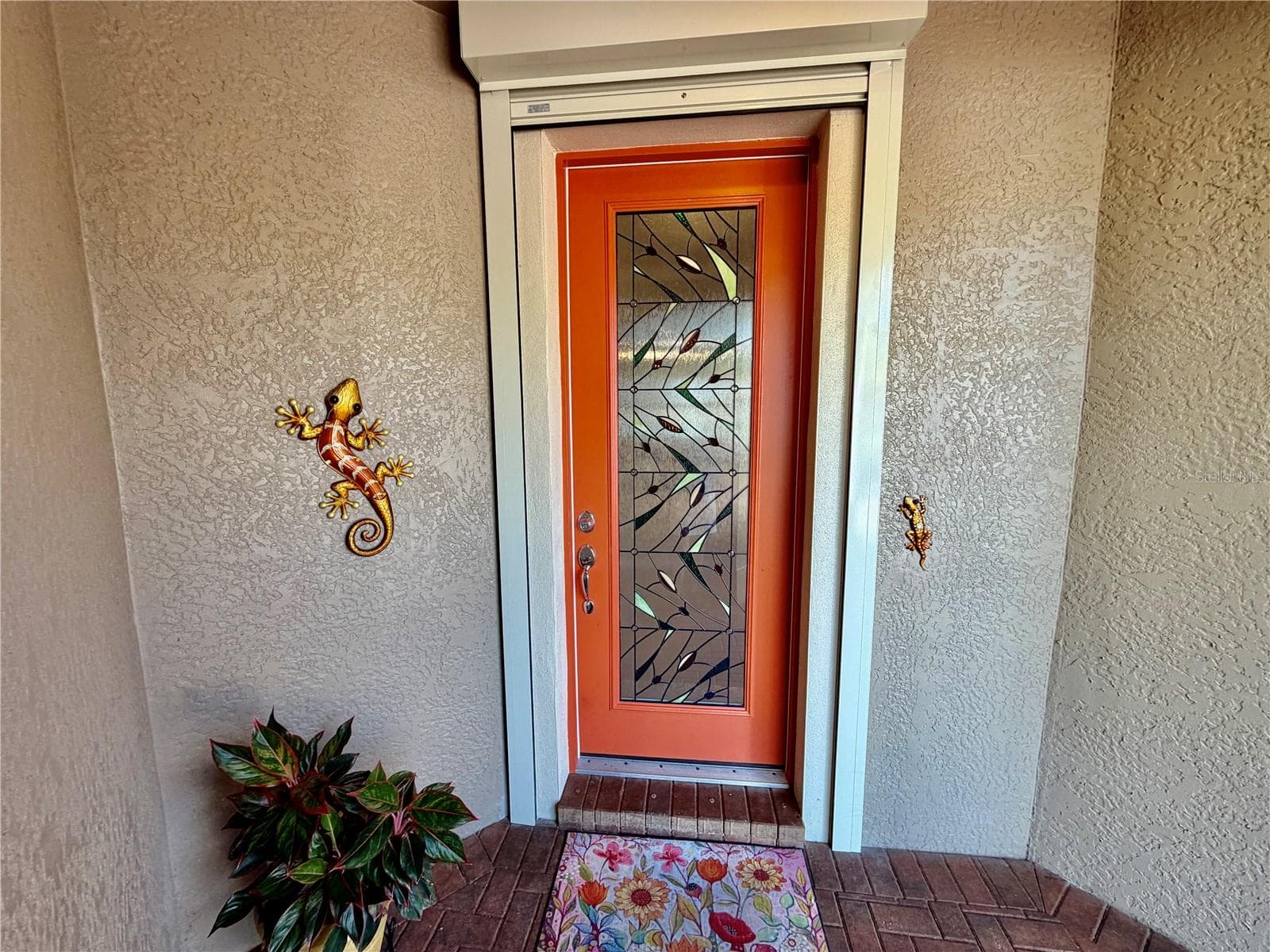 Covered entryway - 2436 ARUGULA DR, NORTH PORT