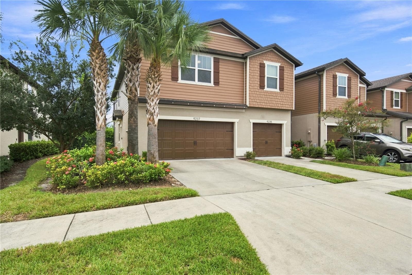 Townhouse at 9237 HILLCROFT DR, RIVERVIEW, photo 3 of 41