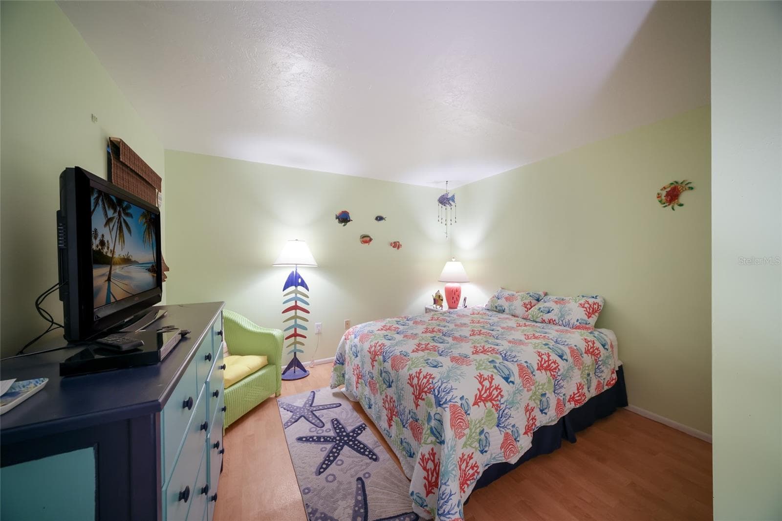 2nd bedroom - 3705 E BAY DR #115, HOLMES BEACH