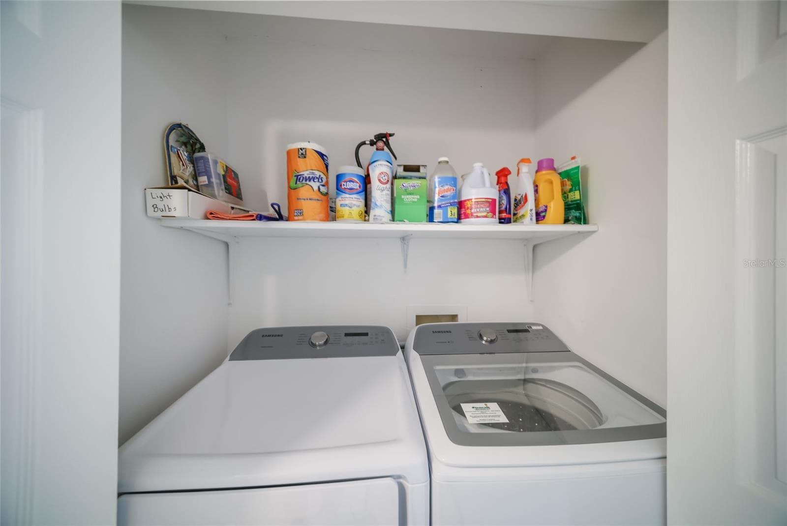 Washer/dryer in kitchen - 3705 E BAY DR #115, HOLMES BEACH