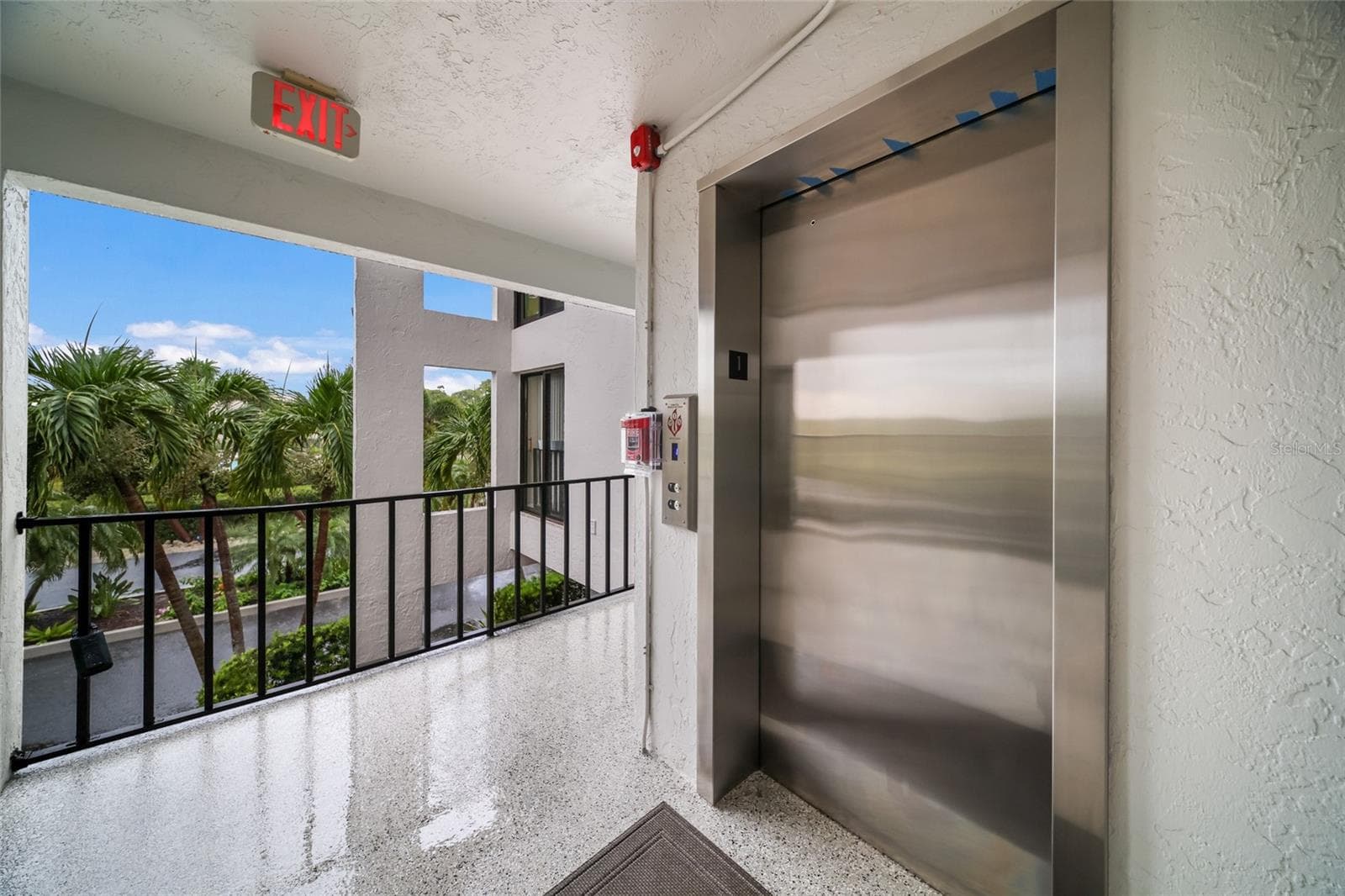 Building Elevator - 3705 E BAY DR #115, HOLMES BEACH